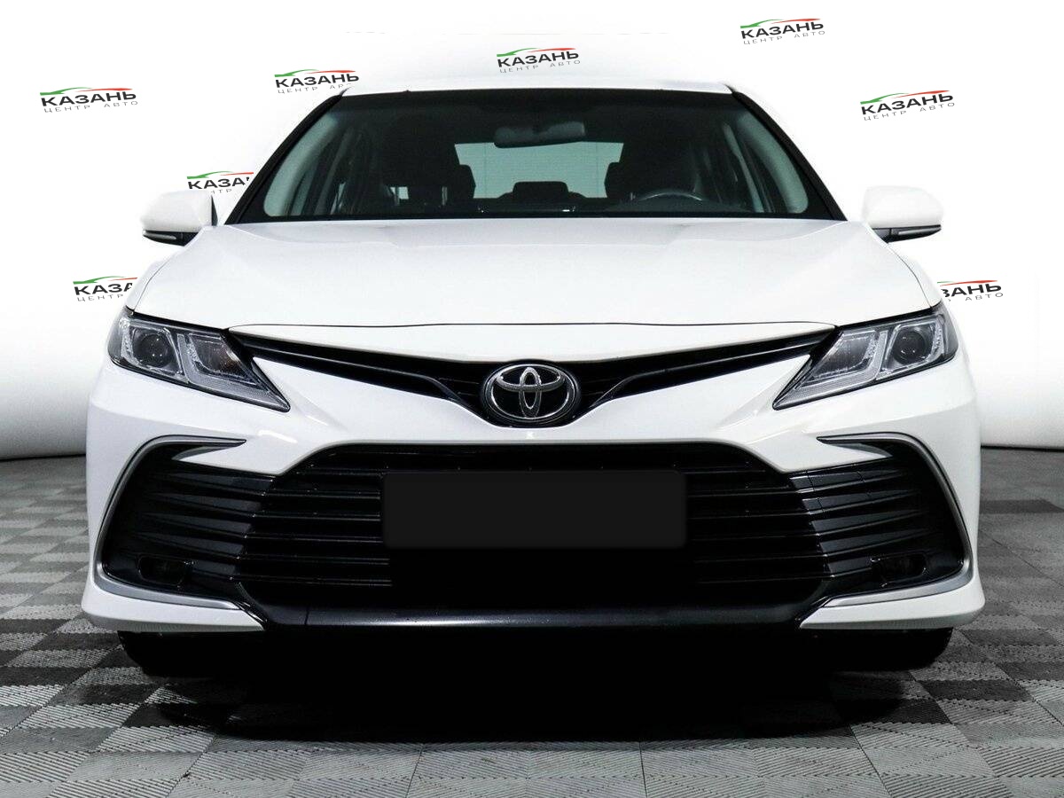 Купить Toyota Camry с пробегом. Фото: #1