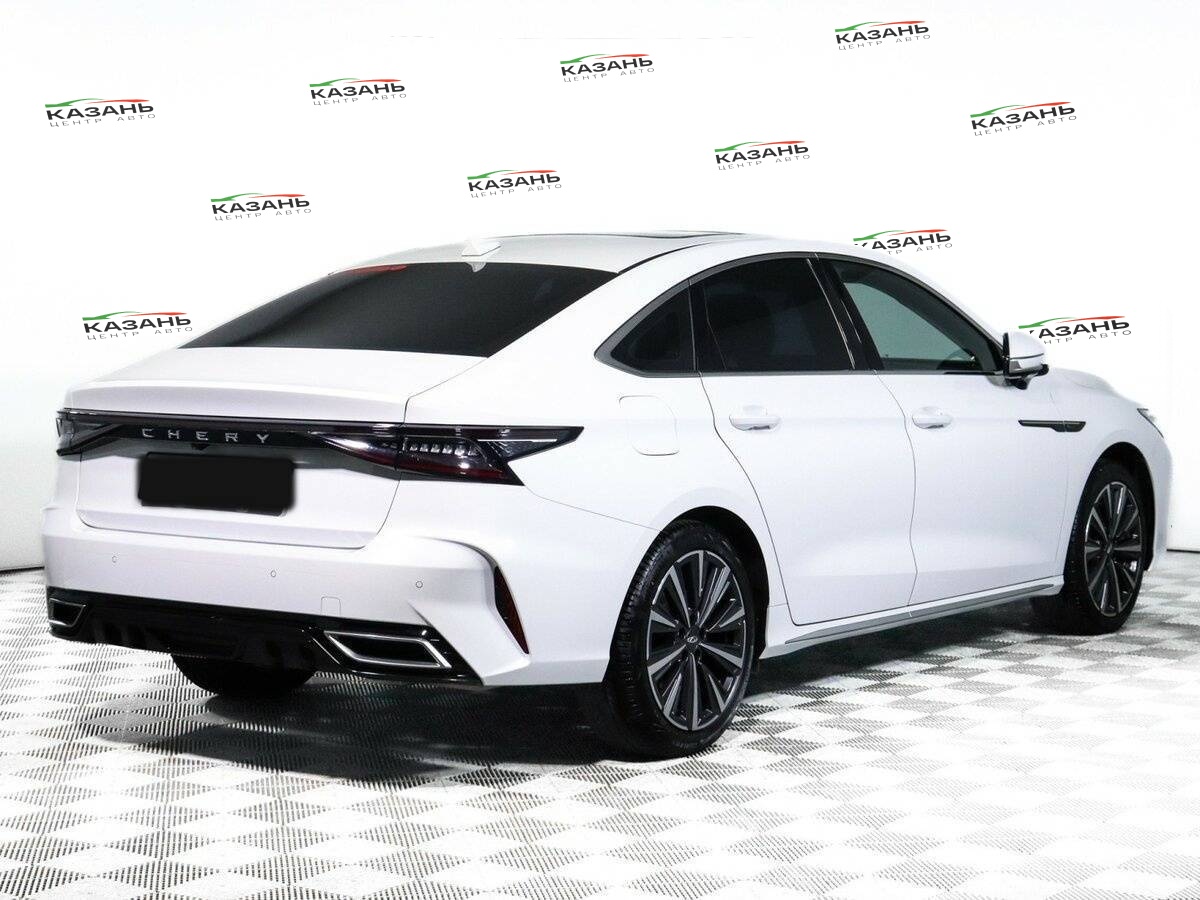 Купить Chery Arrizo 8 с пробегом. Фото: #4