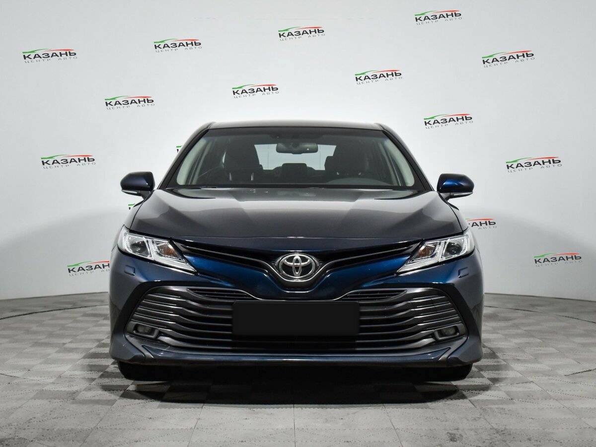 Купить Toyota Camry с пробегом. Фото: #1
