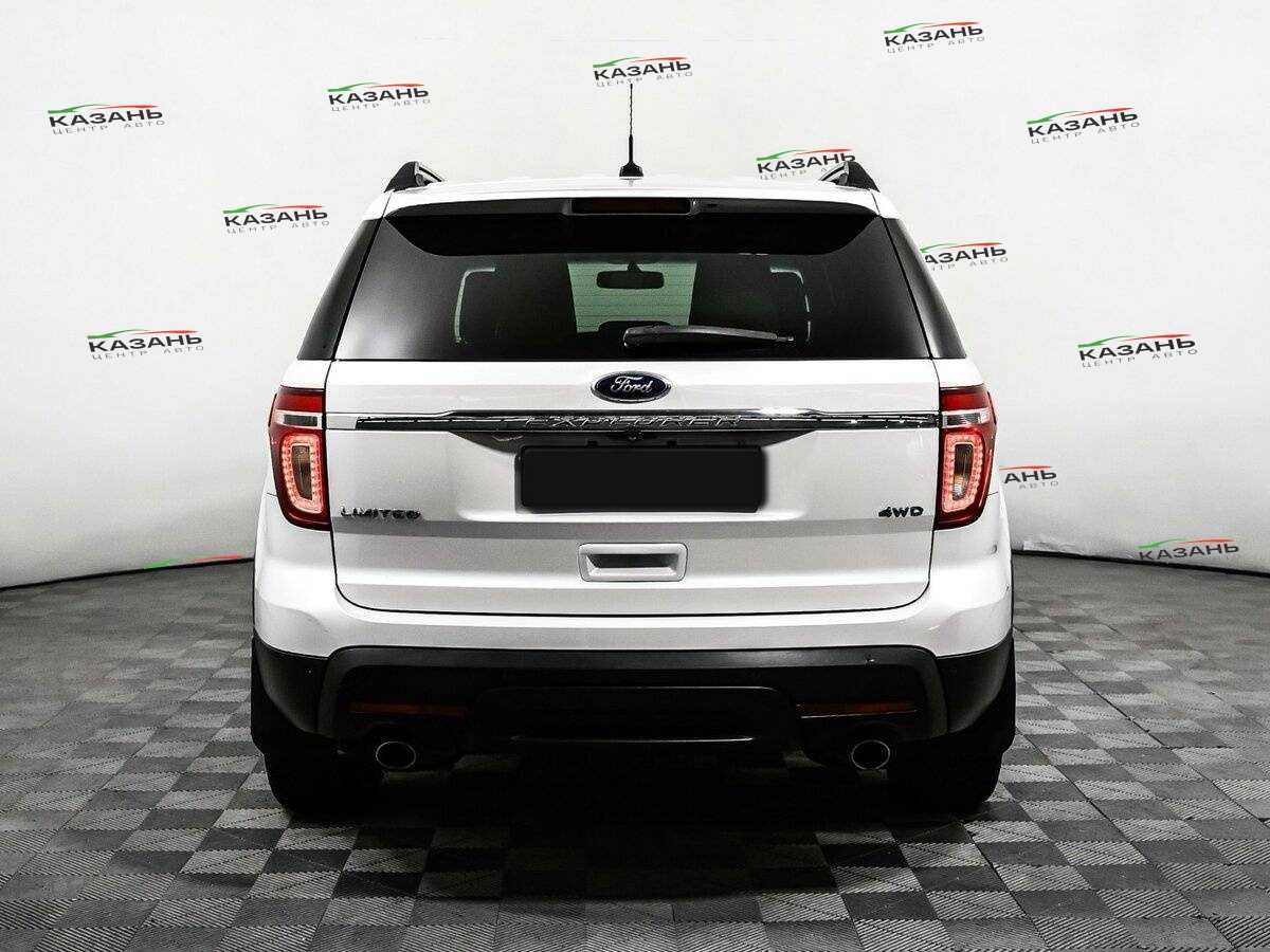 Купить Ford Explorer с пробегом. Фото: #5