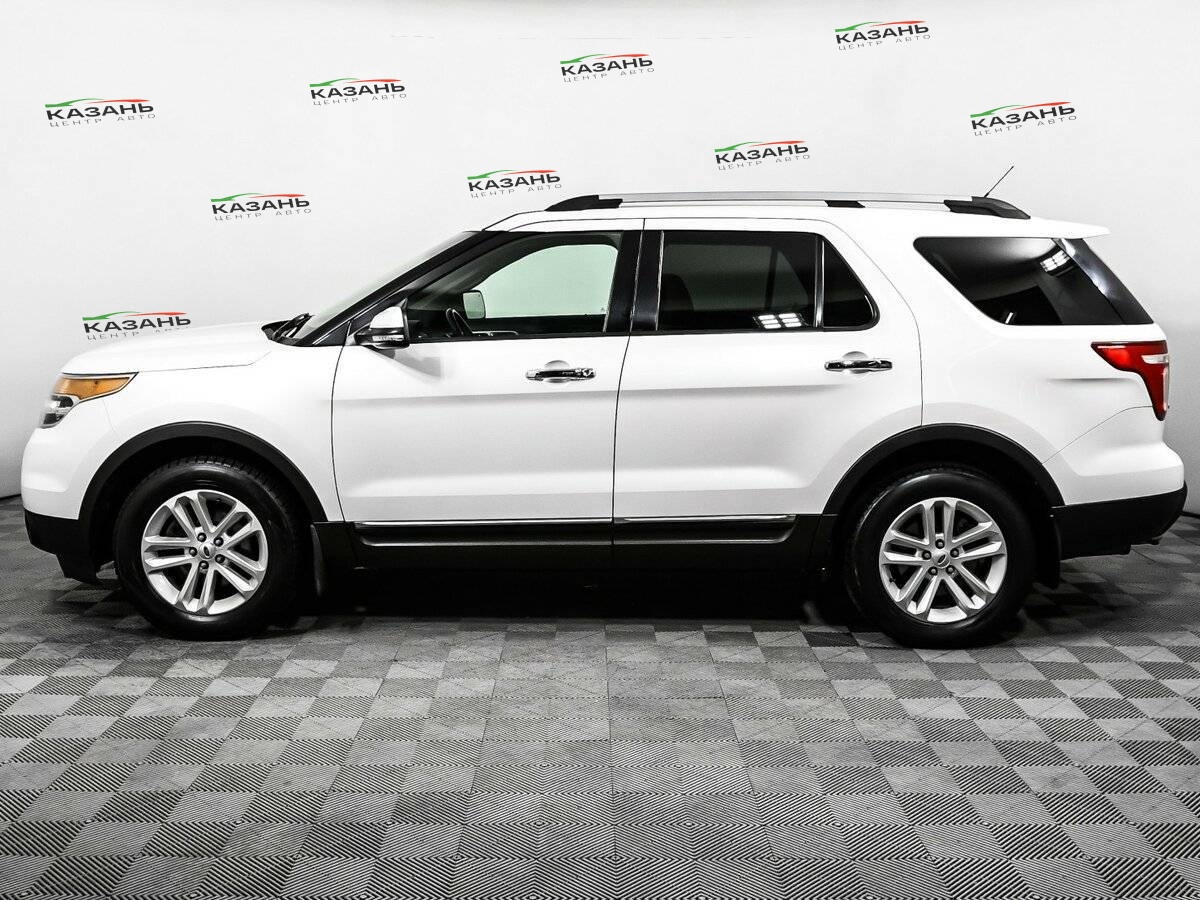 Купить Ford Explorer с пробегом. Фото: #7