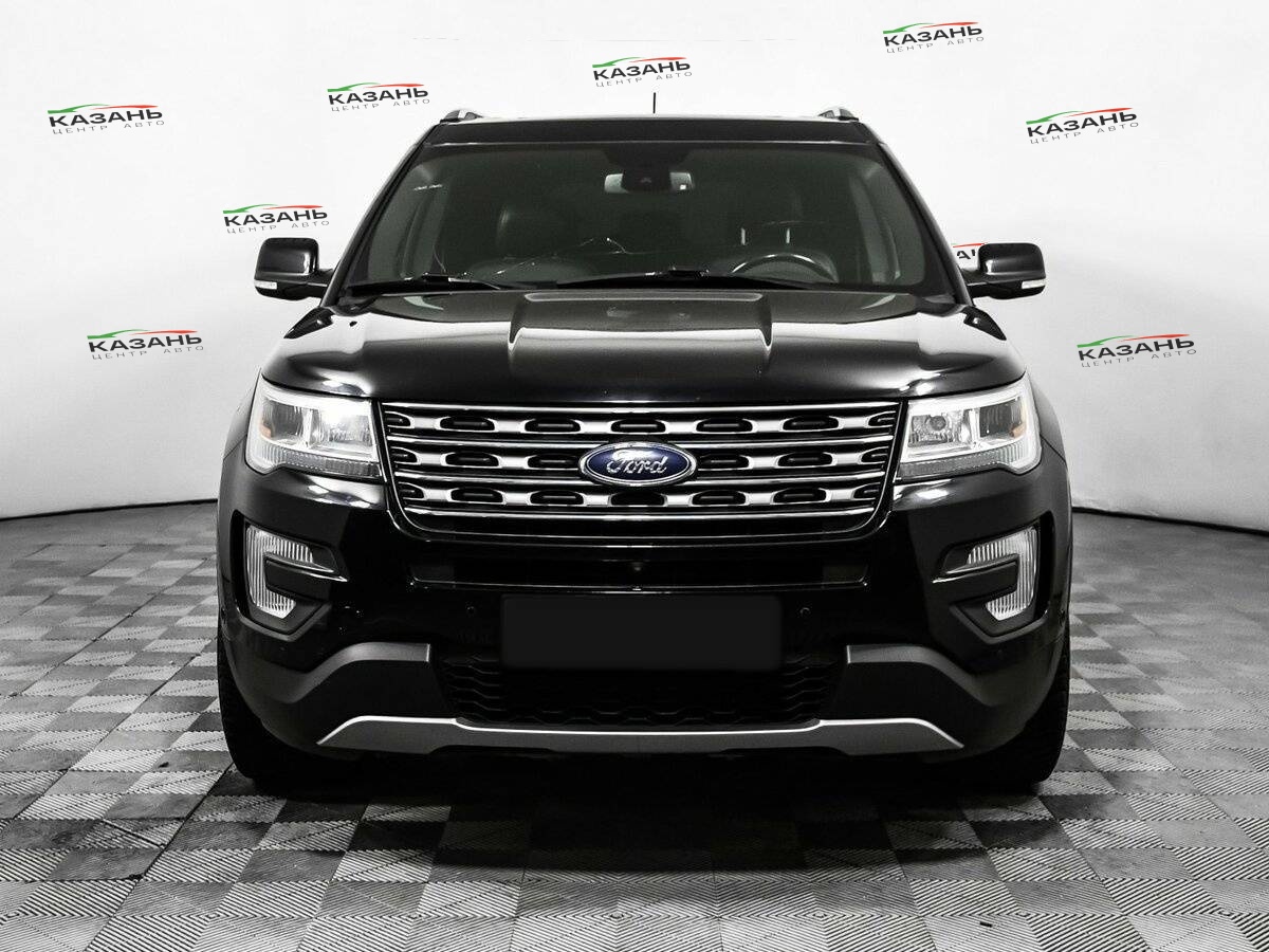 Купить Ford Explorer с пробегом. Фото: #1