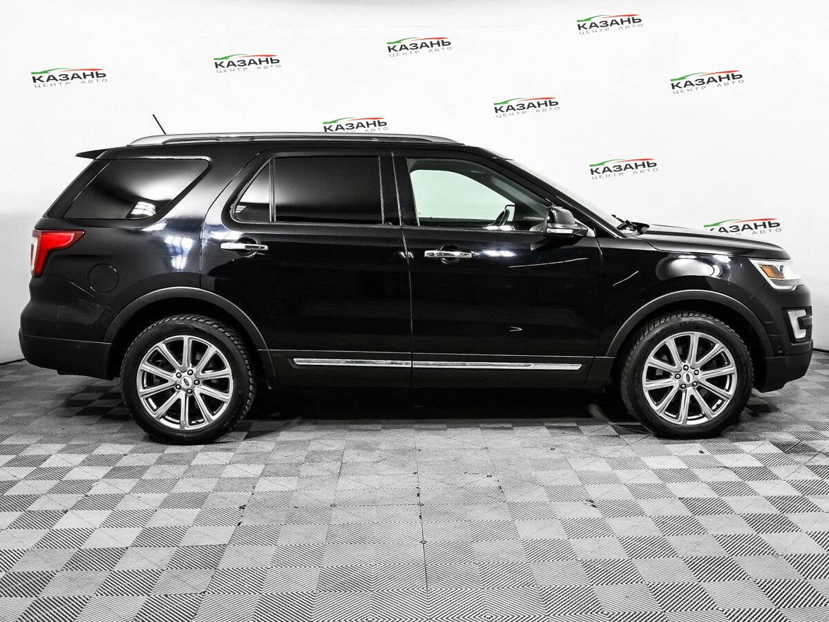 Купить Ford Explorer с пробегом. Фото: #3