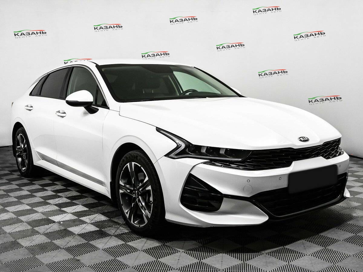 Купить Kia K5 с пробегом. Фото: #2