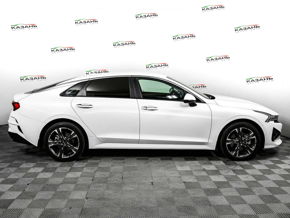 Купить Kia K5 с пробегом. Фото: #3