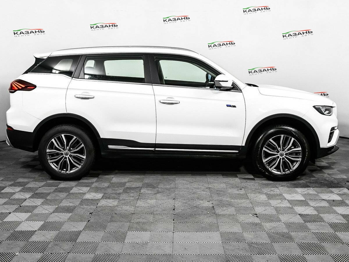 Купить Geely Atlas Pro с пробегом. Фото: #3