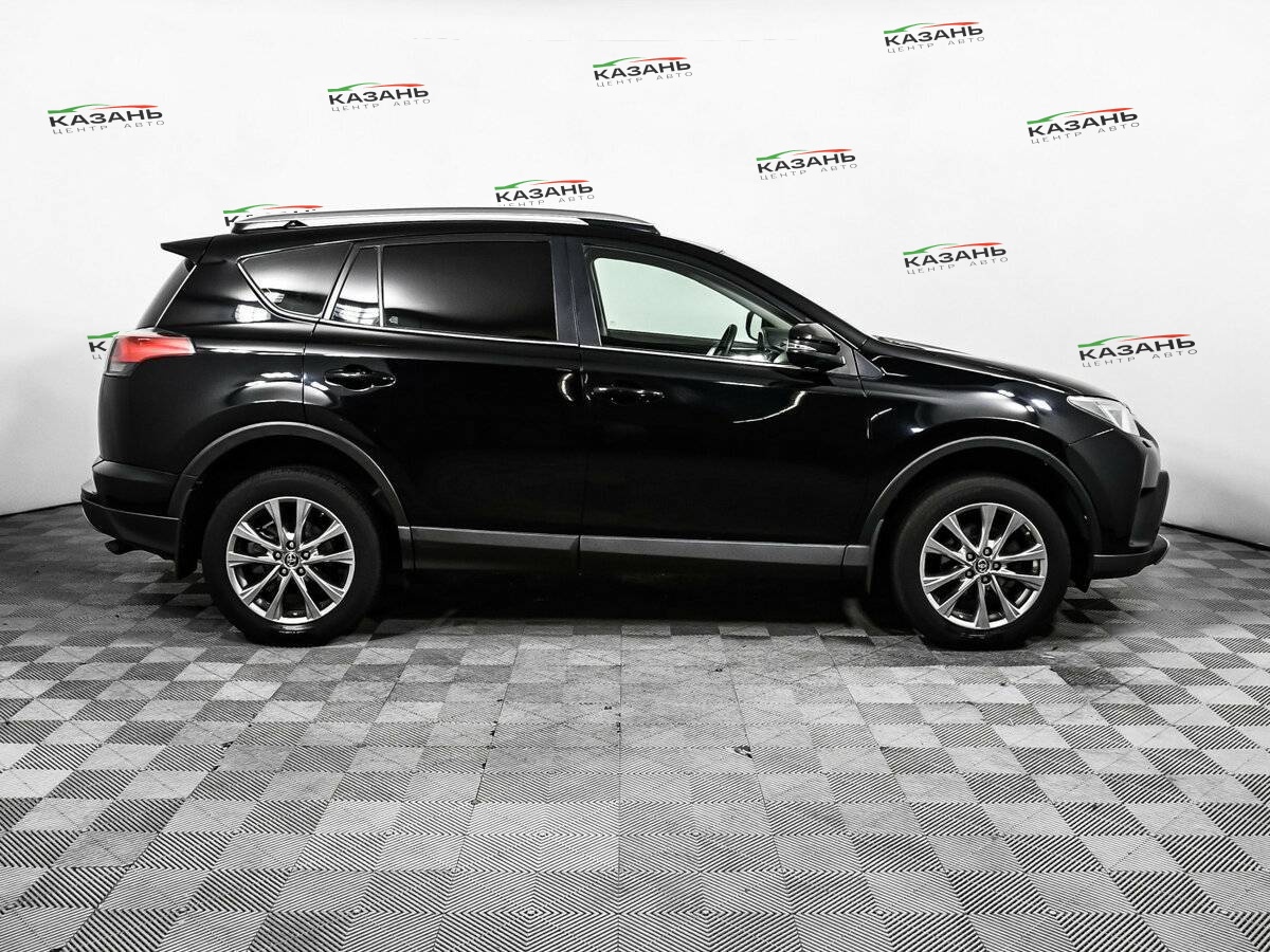 Купить Toyota RAV4 с пробегом. Фото: #3