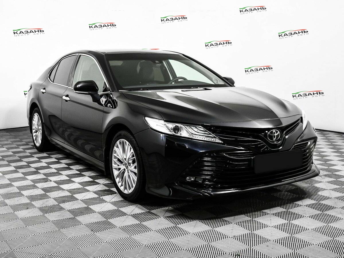 Купить Toyota Camry с пробегом. Фото: #2