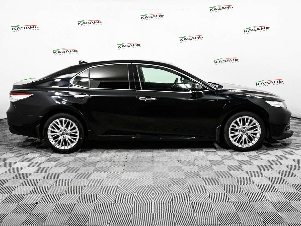Купить Toyota Camry с пробегом. Фото: #3