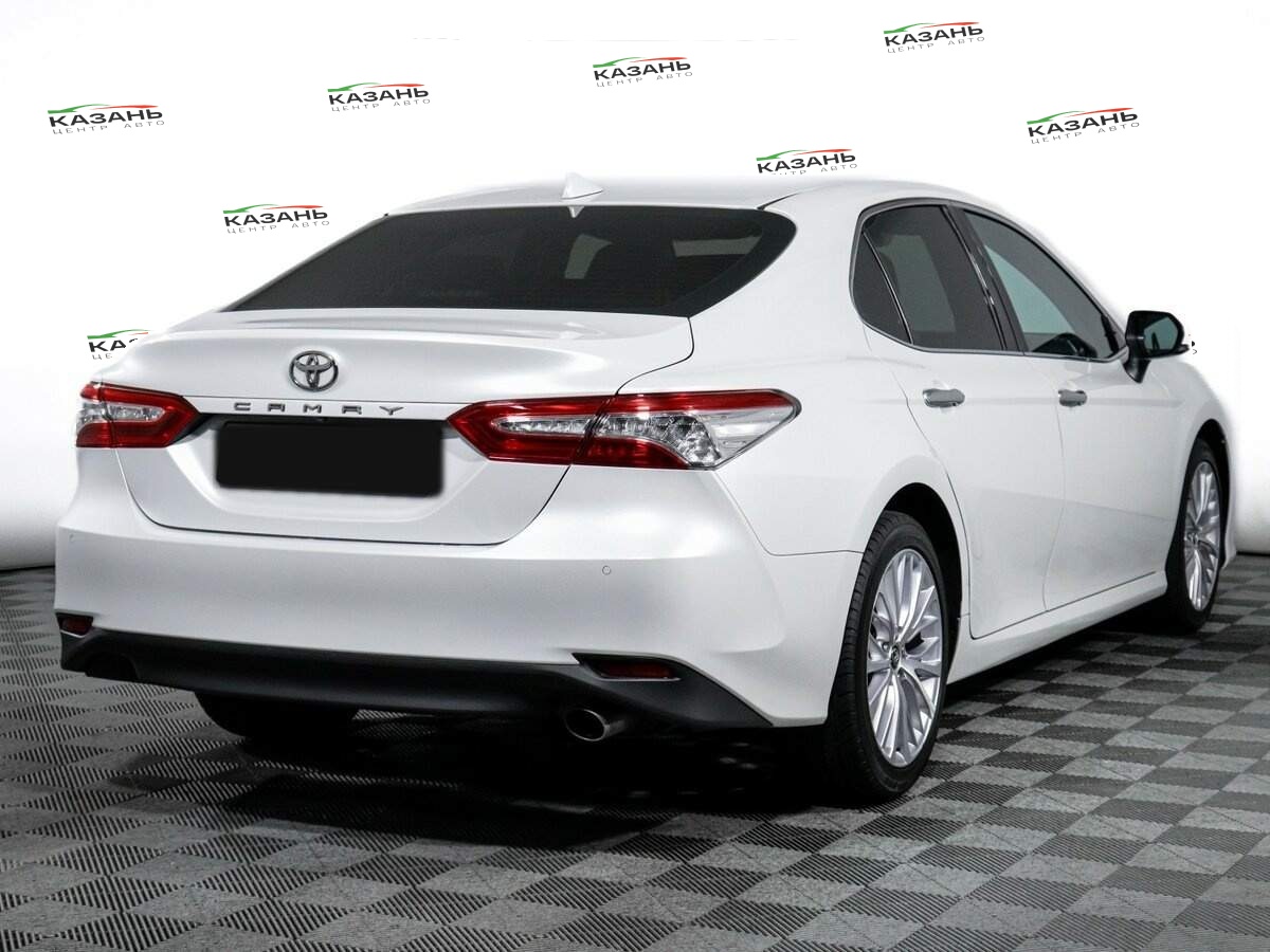 Купить Toyota Camry с пробегом. Фото: #4