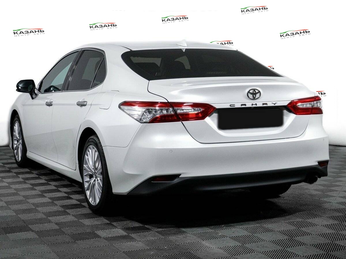 Купить Toyota Camry с пробегом. Фото: #6