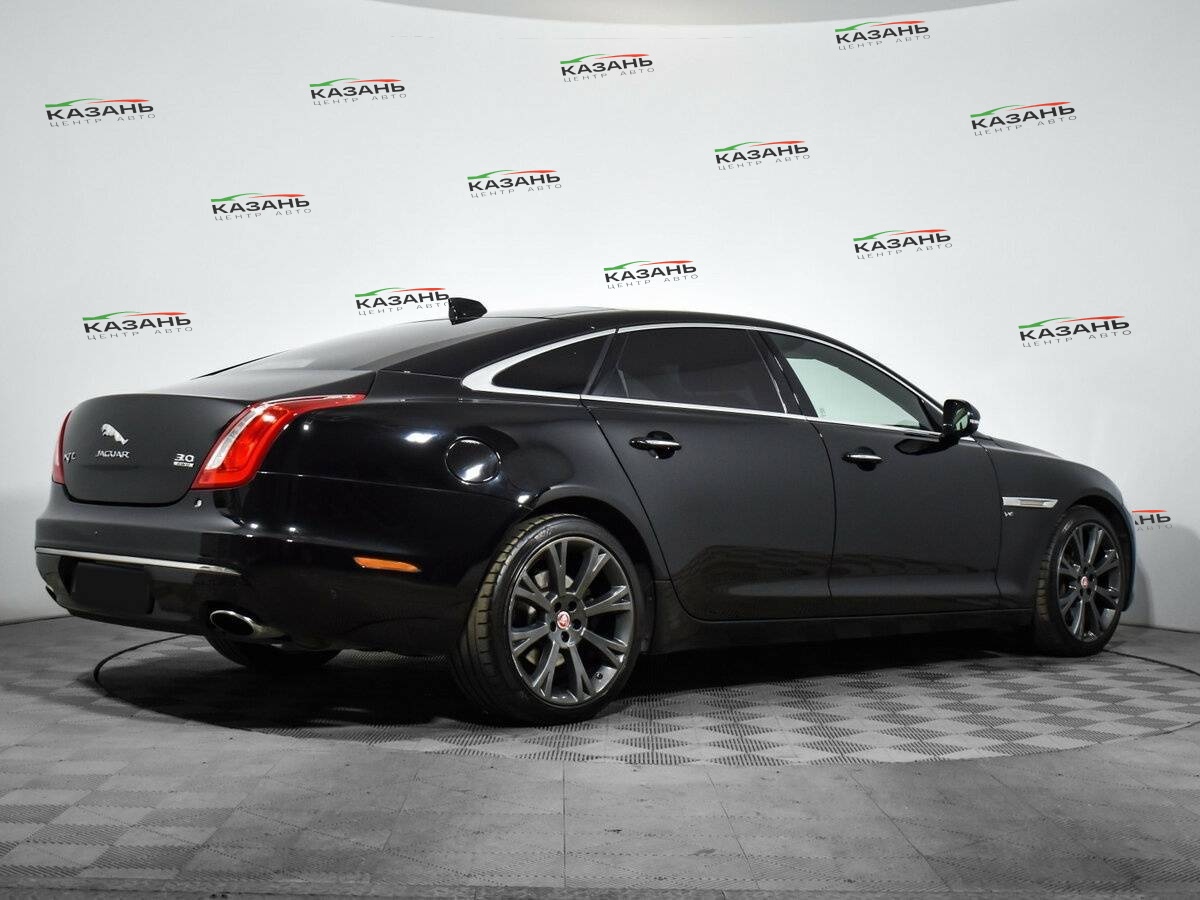 Купить Jaguar XJ с пробегом. Фото: #4