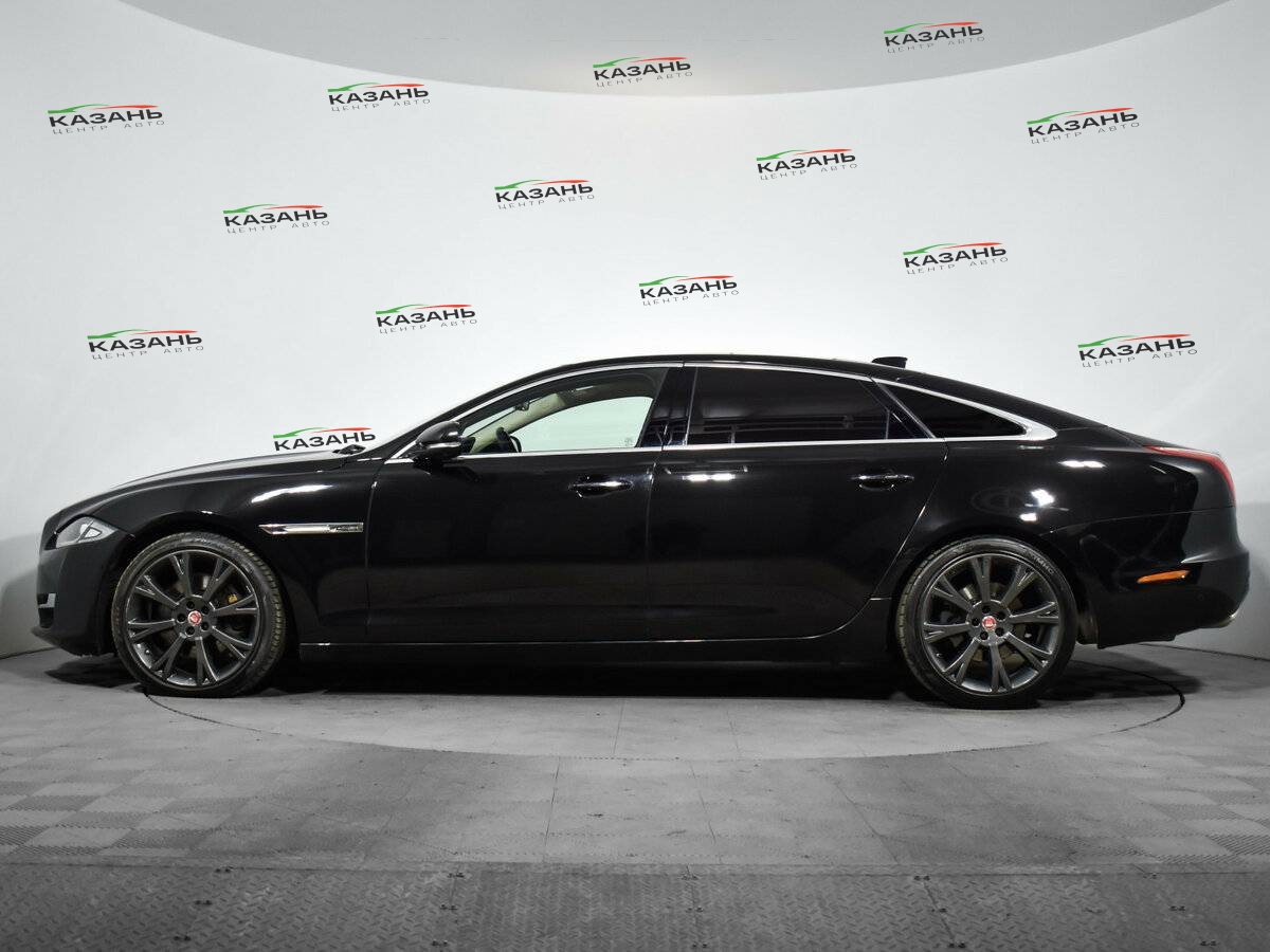 Купить Jaguar XJ с пробегом. Фото: #7