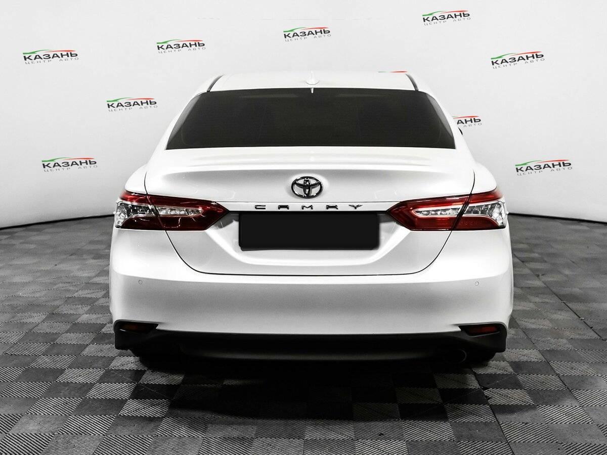Купить Toyota Camry с пробегом. Фото: #5