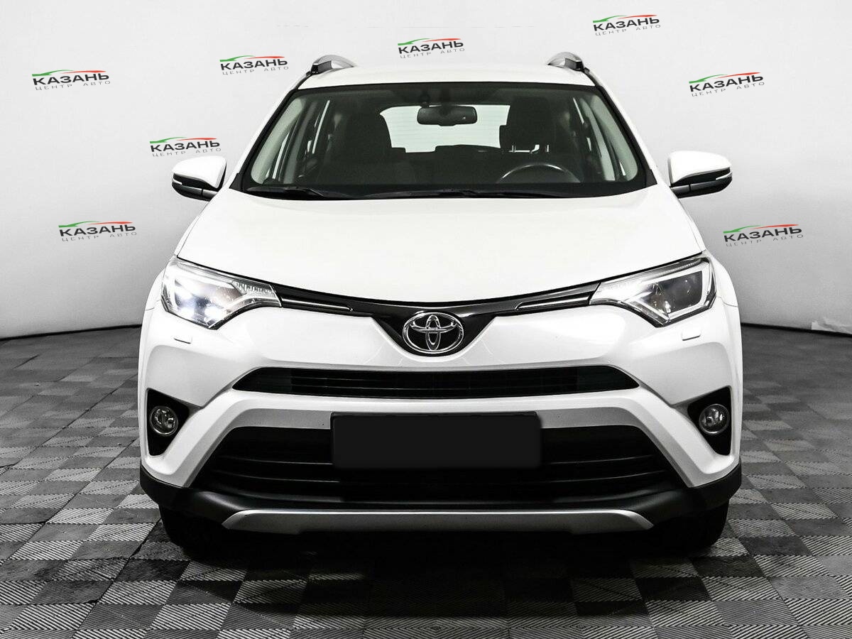 Купить Toyota RAV4 с пробегом. Фото: #1