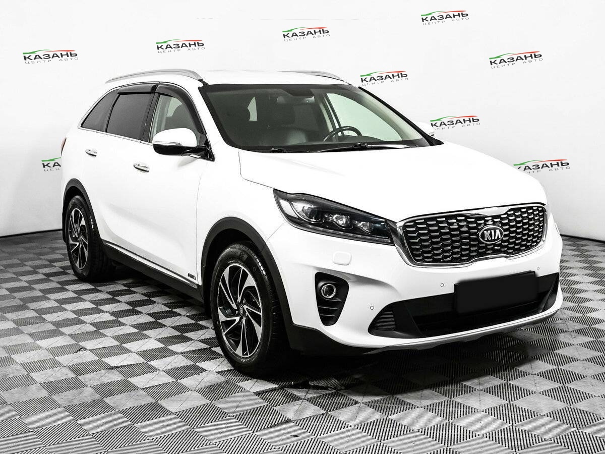 Купить Kia Sorento с пробегом. Фото: #2