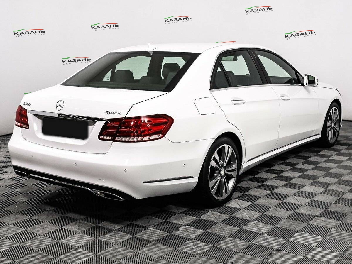 Купить Mercedes-Benz E-Класс с пробегом. Фото: #4