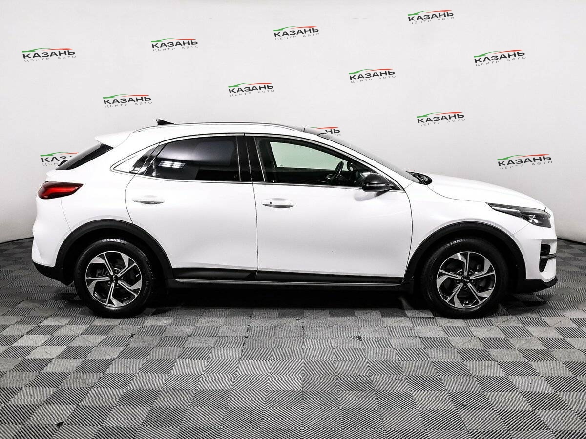 Купить Kia XCeed с пробегом. Фото: #3
