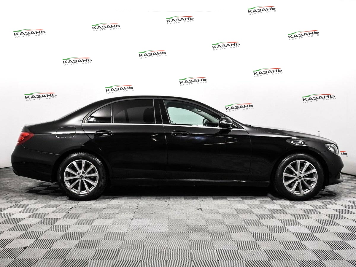 Купить Mercedes-Benz E-Класс с пробегом. Фото: #3