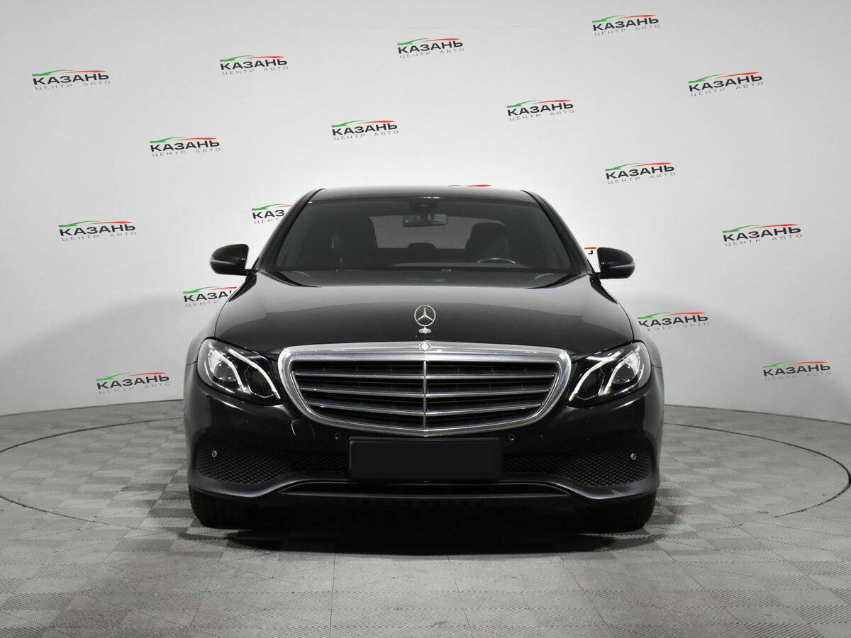 Купить Mercedes-Benz E-Класс с пробегом. Фото: #1