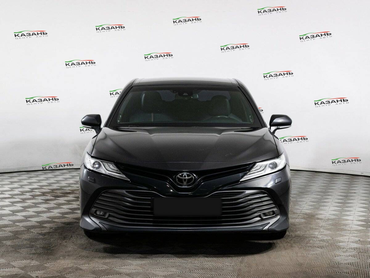 Купить Toyota Camry с пробегом. Фото: #1