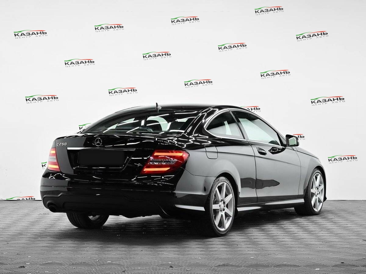 Купить Mercedes-Benz C-Класс с пробегом. Фото: #3