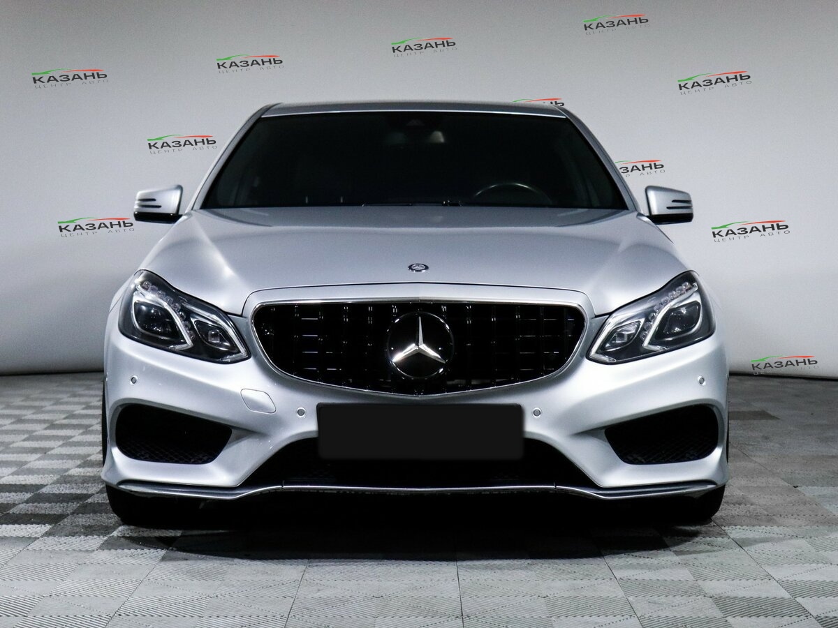 Купить Mercedes-Benz E-Класс с пробегом. Фото: #1