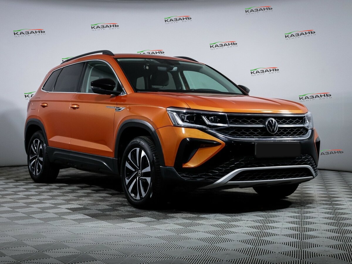 Купить Volkswagen Taos с пробегом. Фото: #2