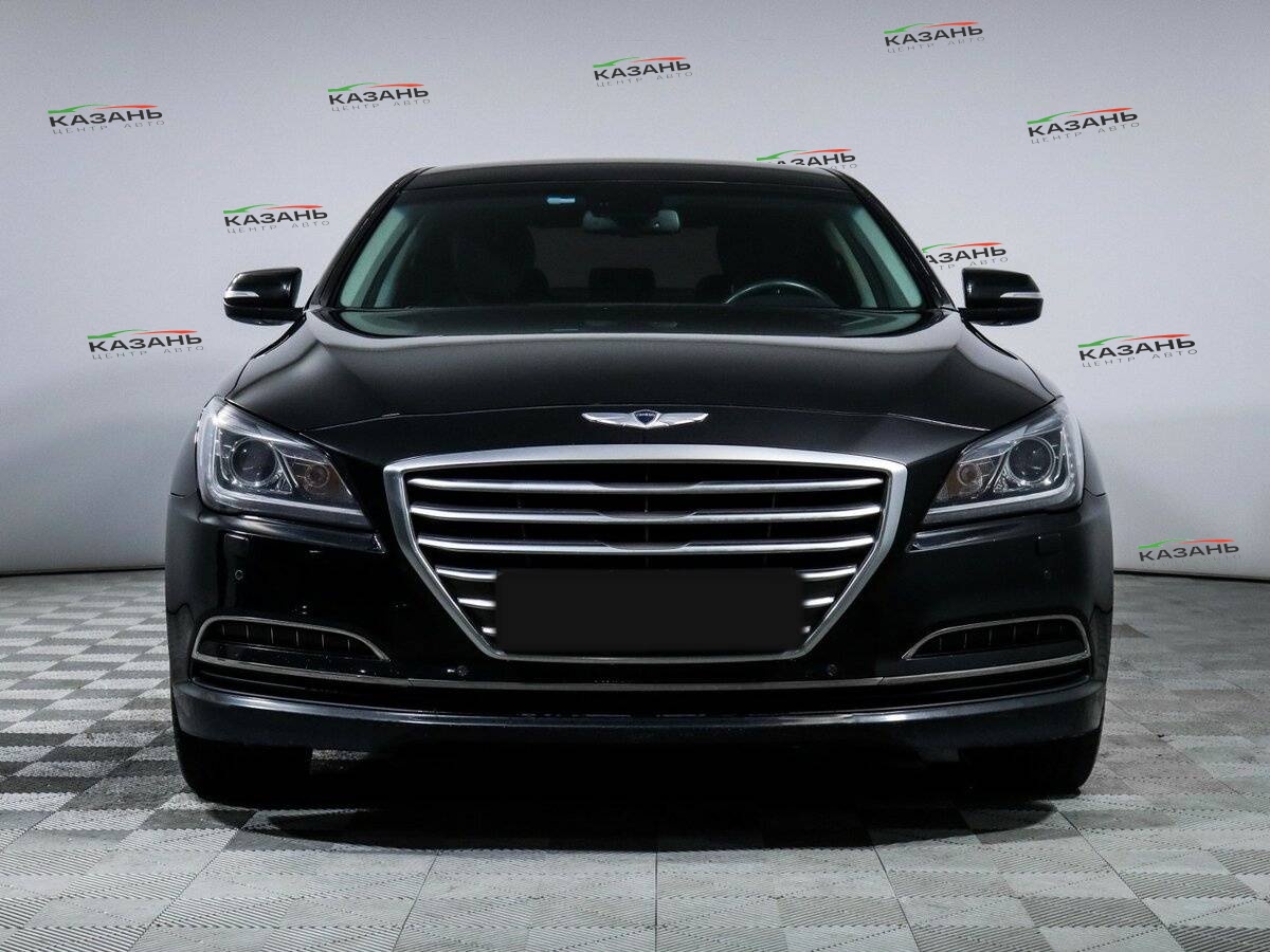 Купить Hyundai Genesis с пробегом. Фото: #1