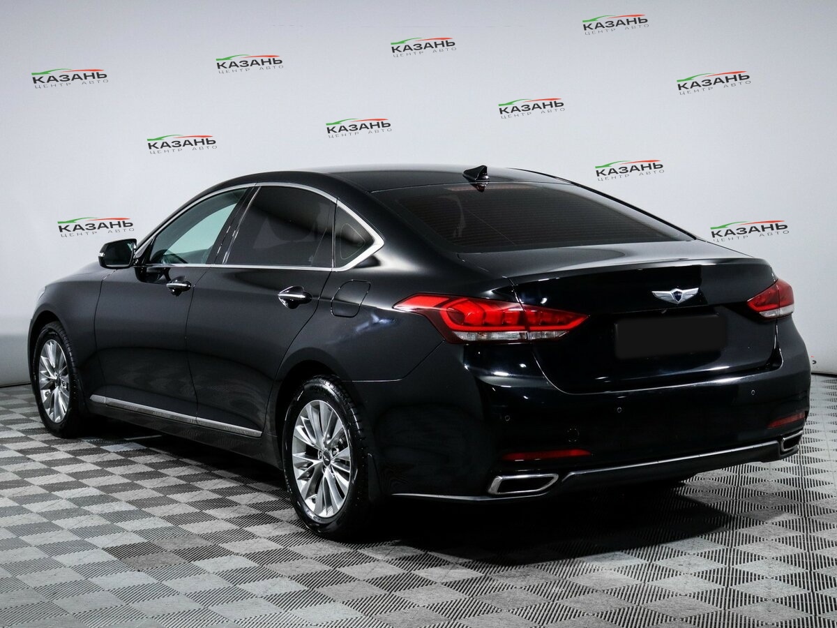 Купить Hyundai Genesis с пробегом. Фото: #5