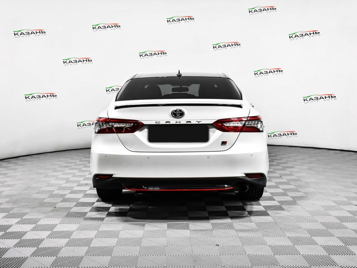 Купить Toyota Camry с пробегом. Фото: #4