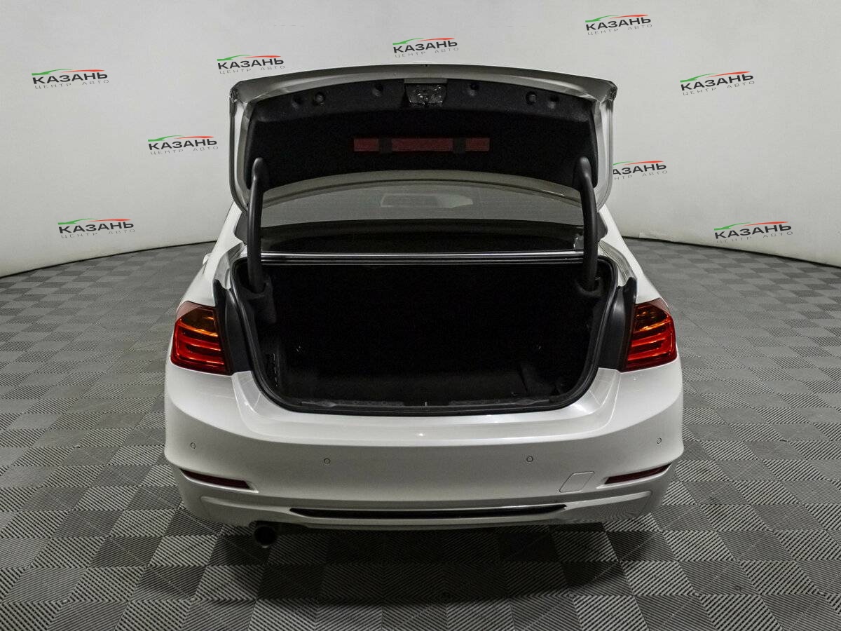 Купить BMW 3 серии с пробегом. Фото: #12