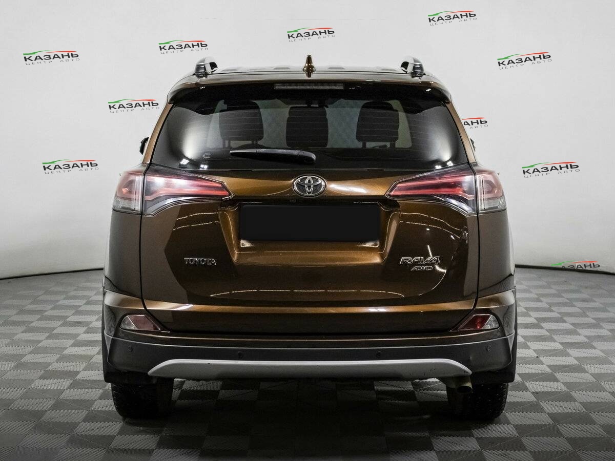 Купить Toyota RAV4 с пробегом. Фото: #4