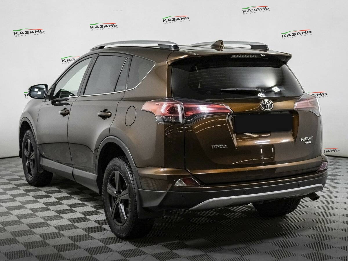 Купить Toyota RAV4 с пробегом. Фото: #5