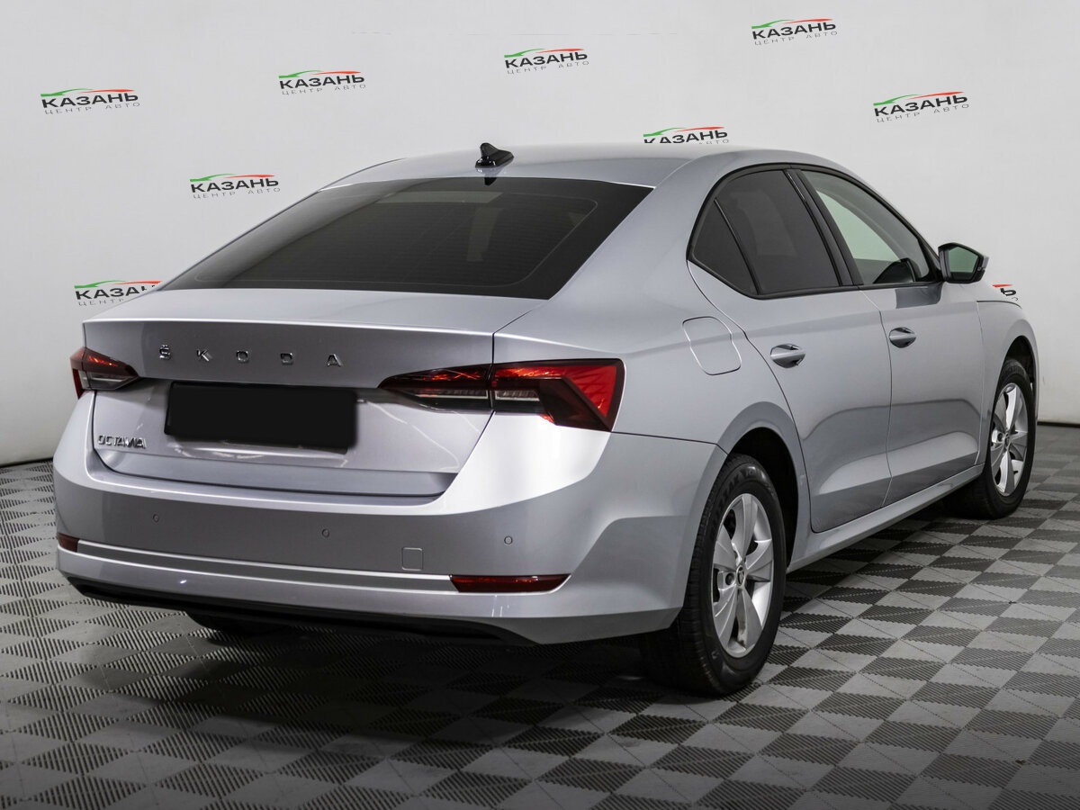 Купить Skoda Octavia с пробегом. Фото: #3