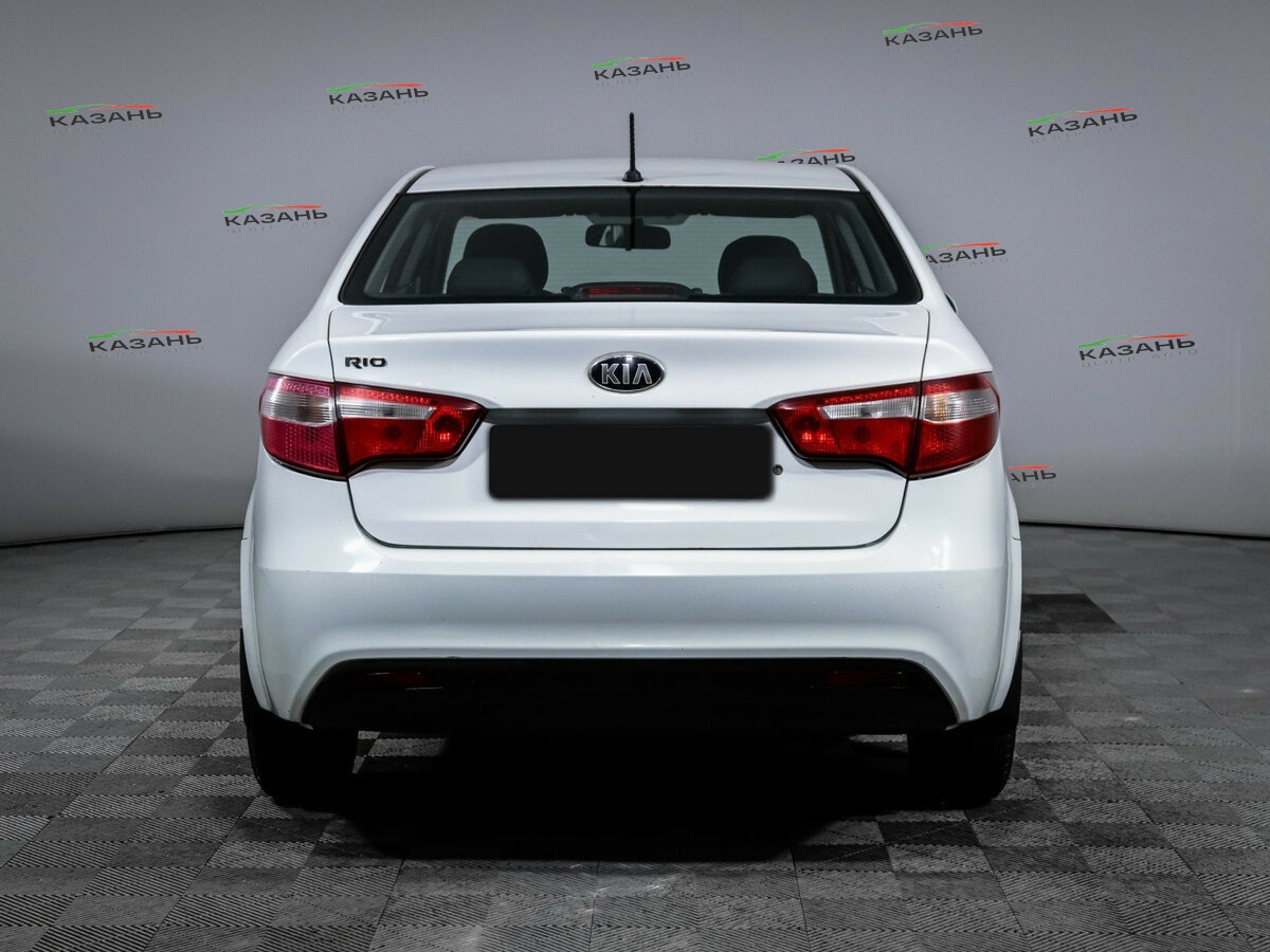 Купить Kia Rio с пробегом. Фото: #4