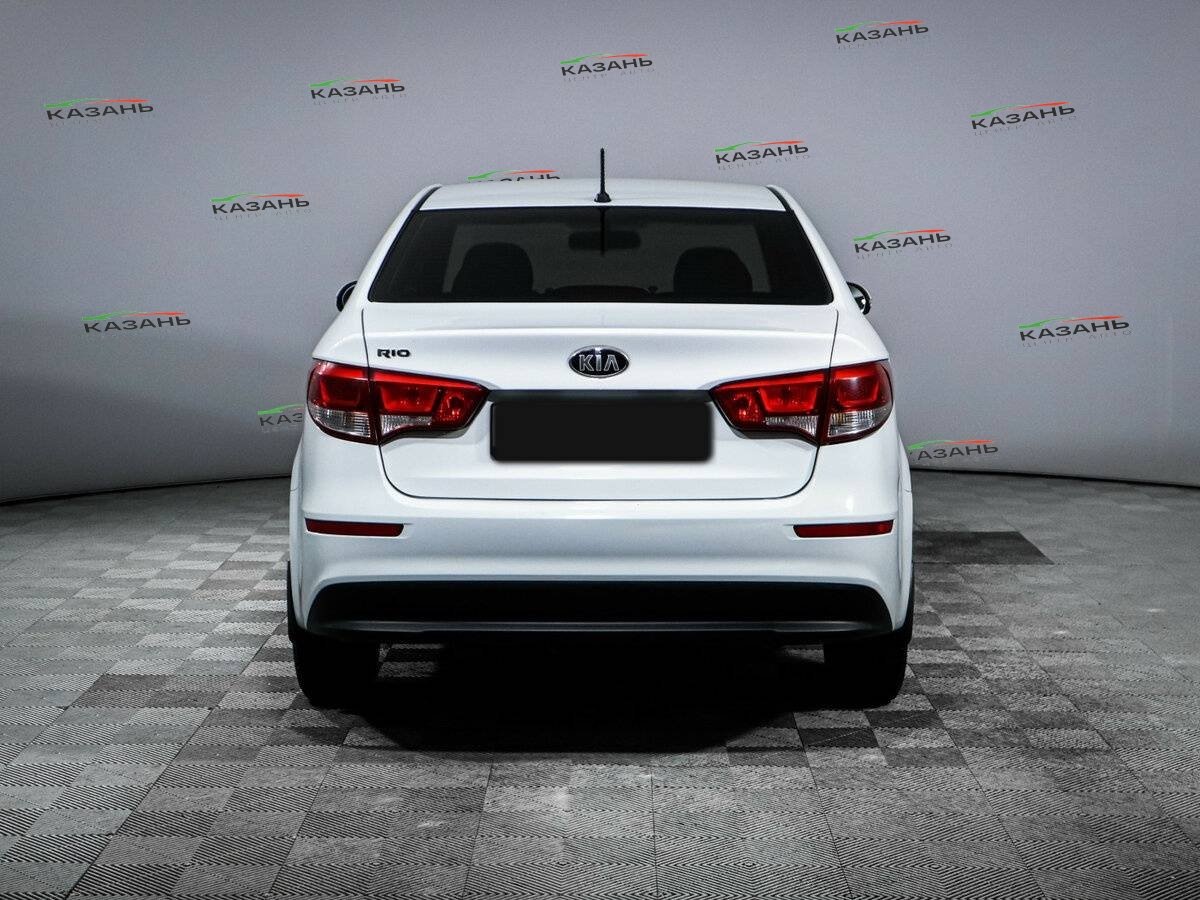 Купить Kia Rio с пробегом. Фото: #4