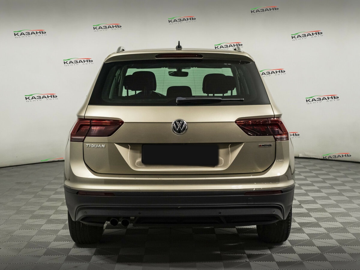 Купить Volkswagen Tiguan с пробегом. Фото: #4