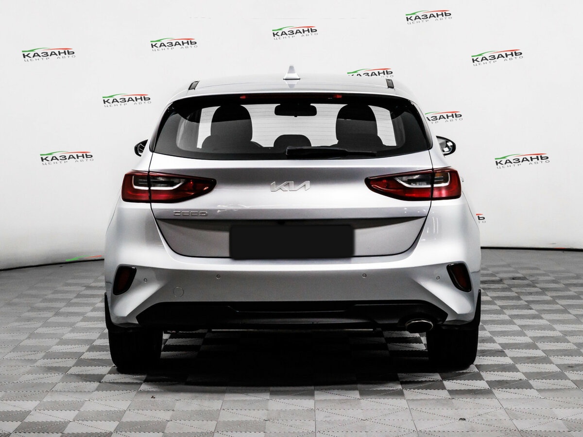 Купить Kia Ceed с пробегом. Фото: #5