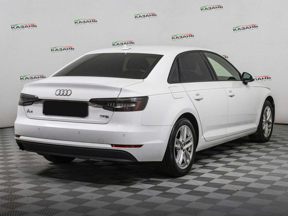 Купить Audi A4 с пробегом. Фото: #4