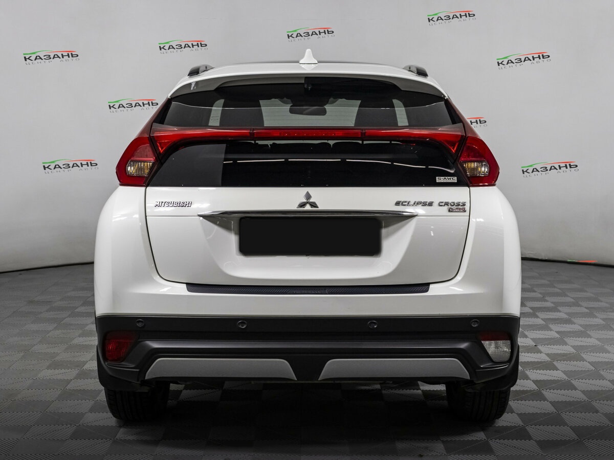 Купить Mitsubishi Eclipse Cross с пробегом. Фото: #4