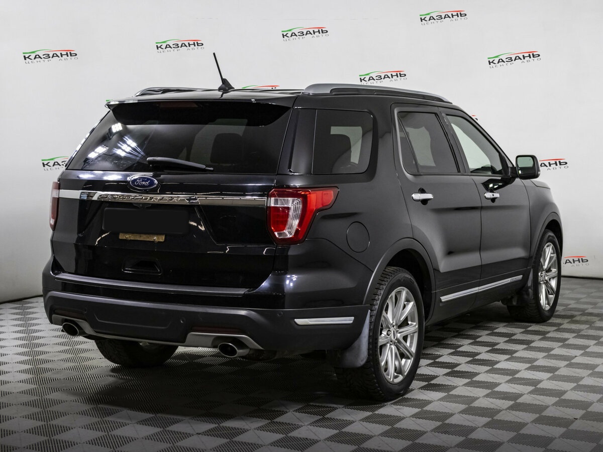 Купить Ford Explorer с пробегом. Фото: #3