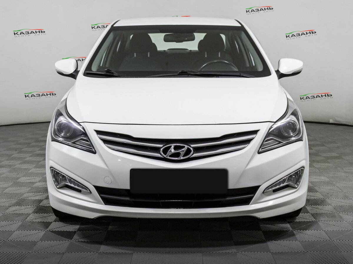 Купить Hyundai Solaris с пробегом. Фото: #1