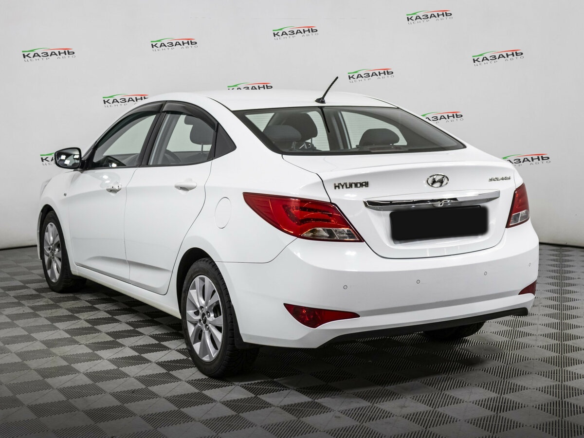 Купить Hyundai Solaris с пробегом. Фото: #6