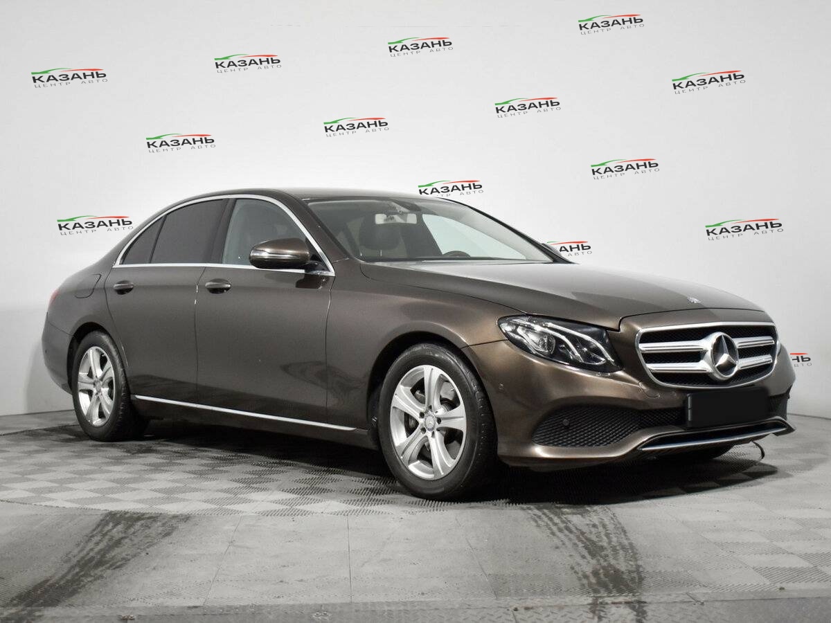 Купить Mercedes-Benz E-Класс с пробегом. Фото: #2