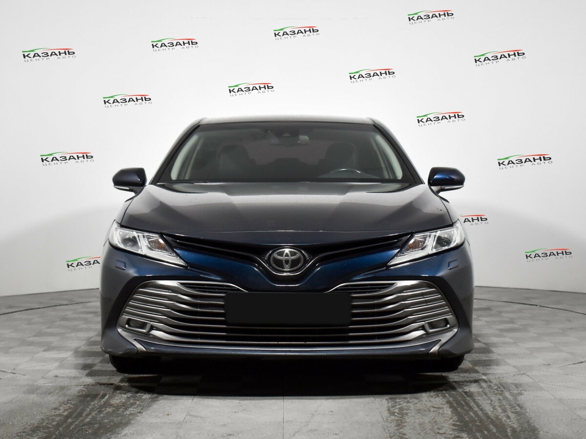 Купить Toyota Camry с пробегом. Фото: #1