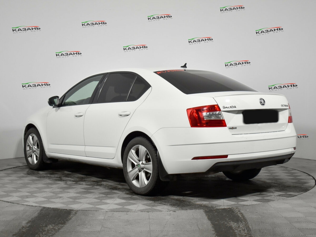 Купить Skoda Octavia с пробегом. Фото: #5