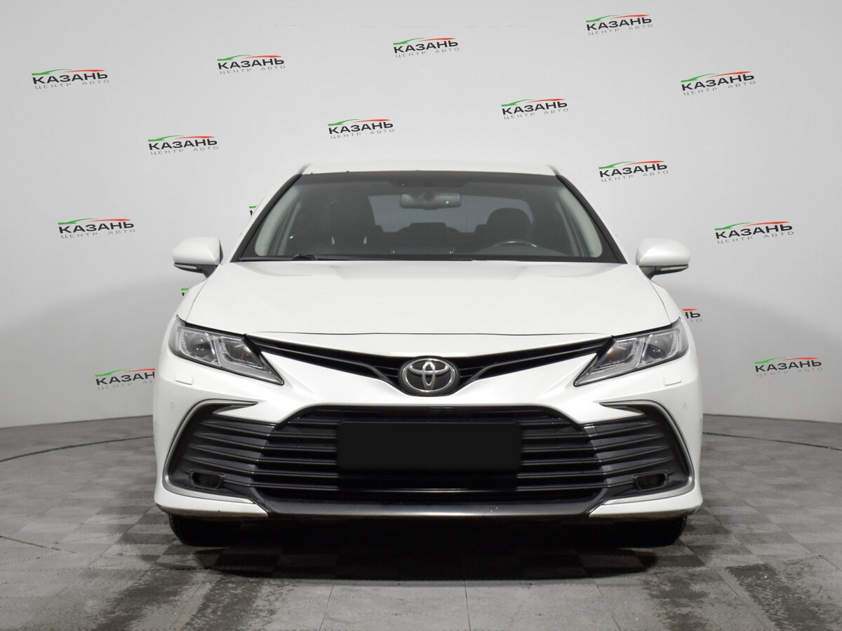 Купить Toyota Camry с пробегом. Фото: #1