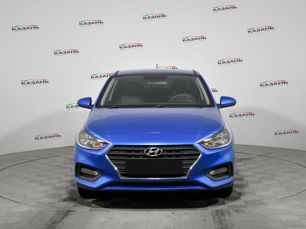 Купить Hyundai Solaris с пробегом. Фото: #1