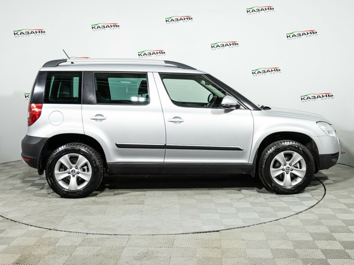 Купить Skoda Yeti с пробегом. Фото: #3